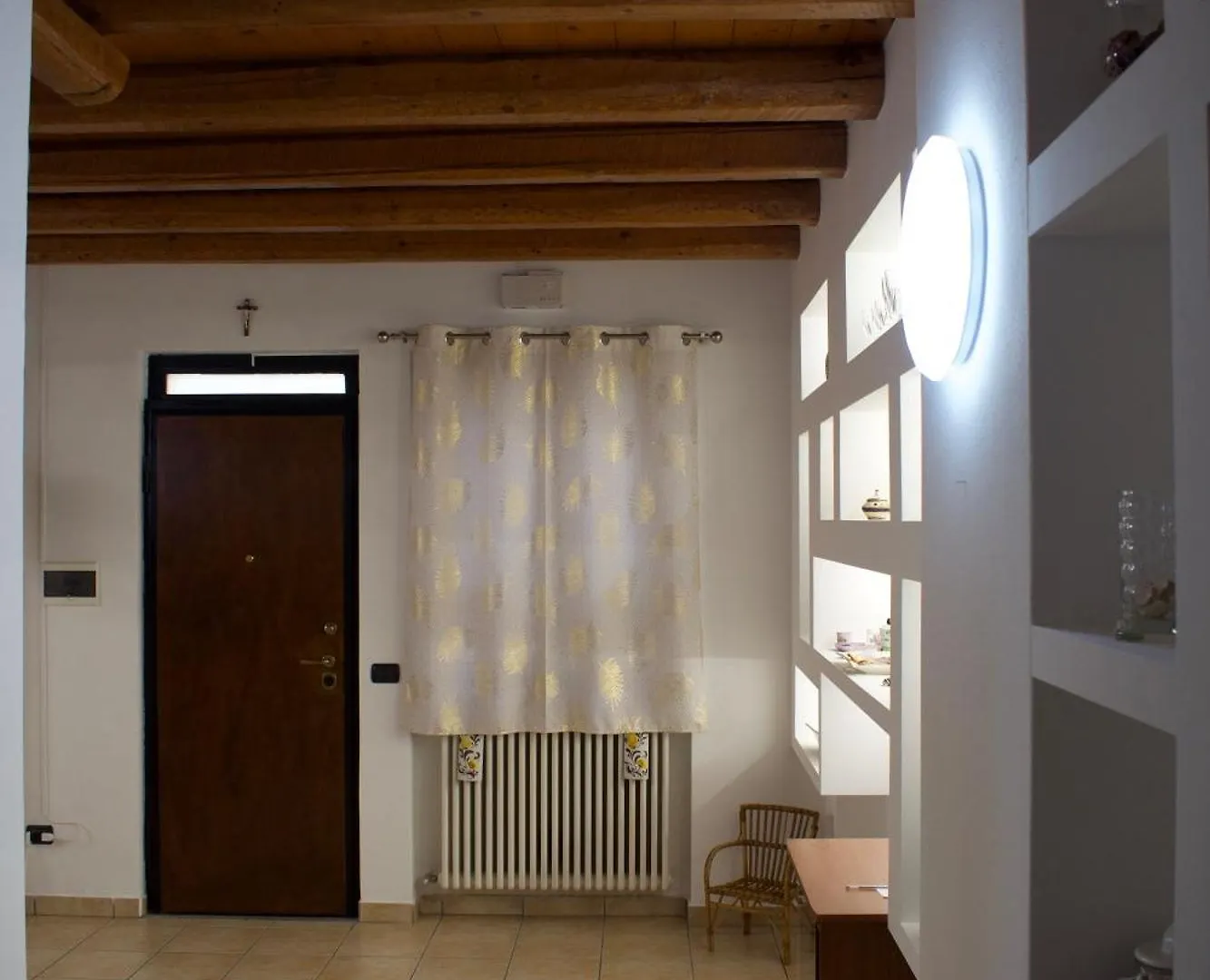 La Casa Del Barba Lejlighed Monguzzo 0*,